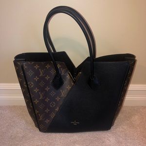 AUTHENTIC Louis Vuitton kimono handbag